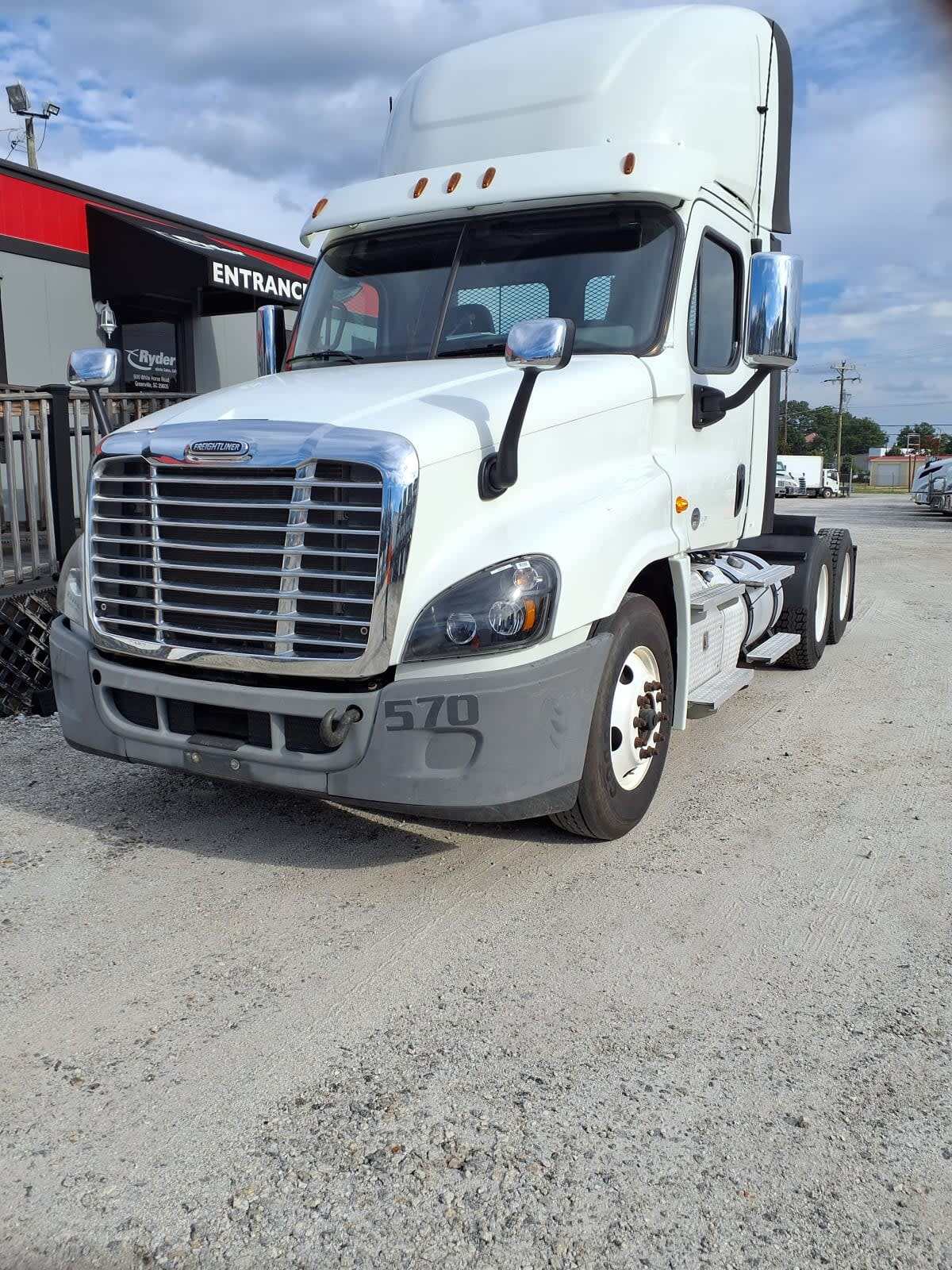 2020 FREIGHTLINER CASCADIA 125 in Greenville, SC