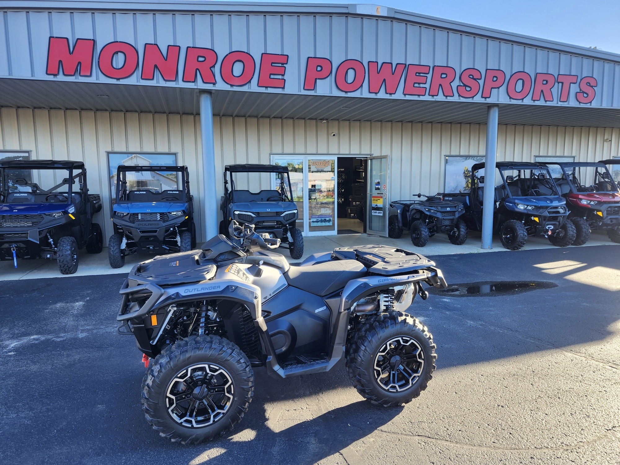 2026 Can-Am Outlander 850 XT Silver in monroe WI