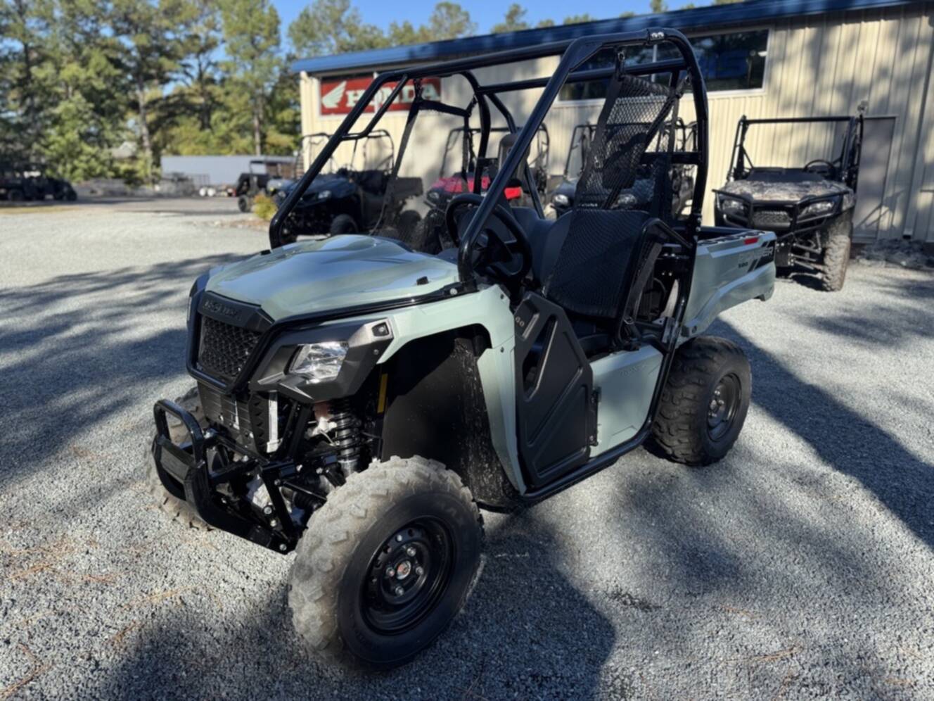 A photo of this 2026 Honda Pioneer 520