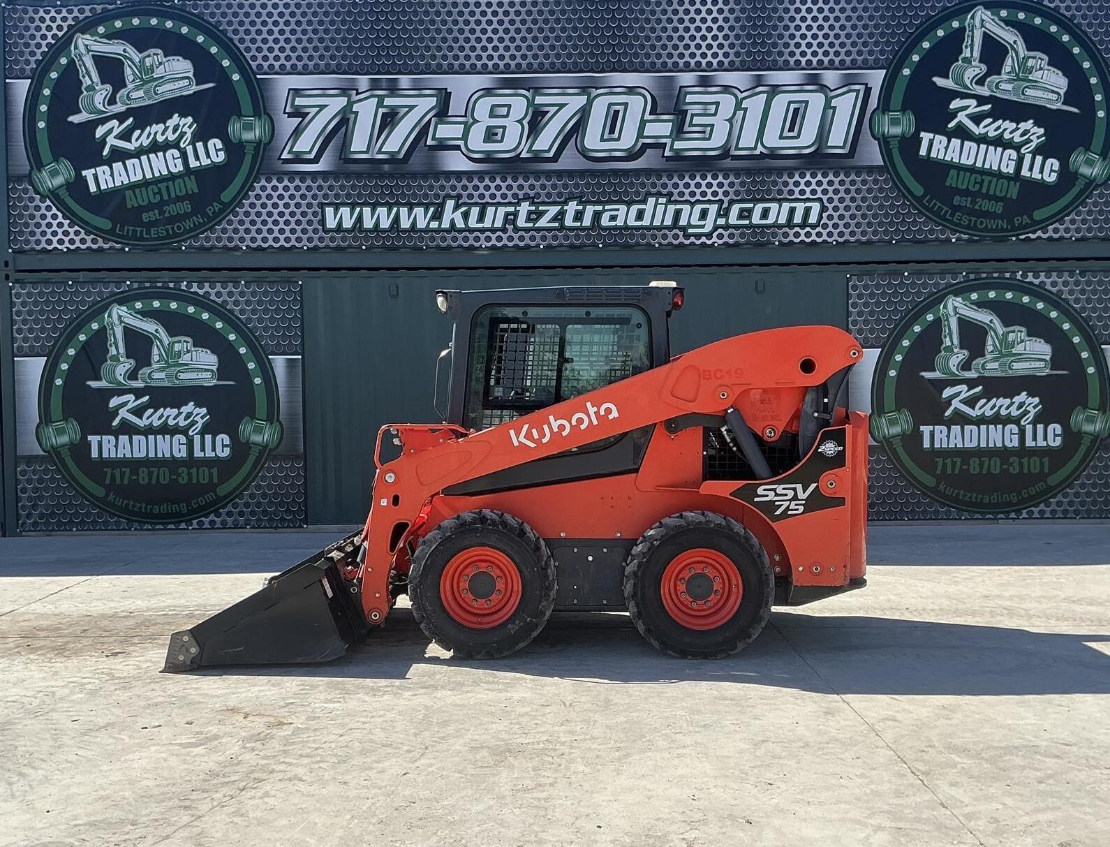 2021 KUBOTA SSV75 in Littlestown, PA