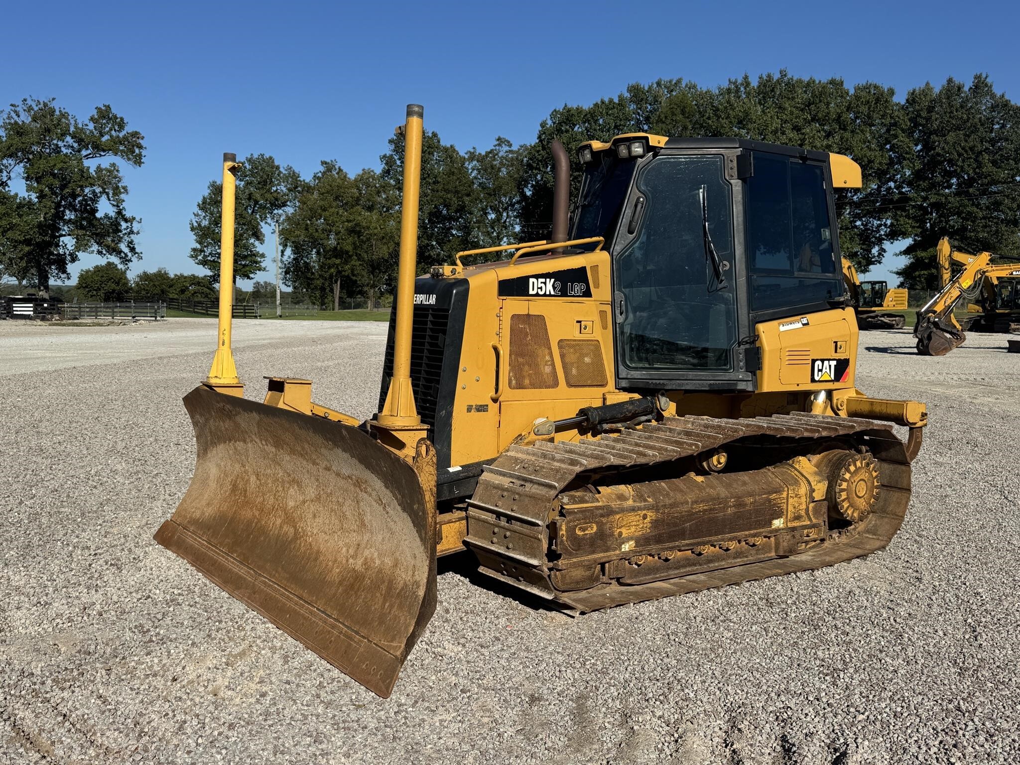 2015 CATERPILLAR D5K2 LGP in Jackson, TN
