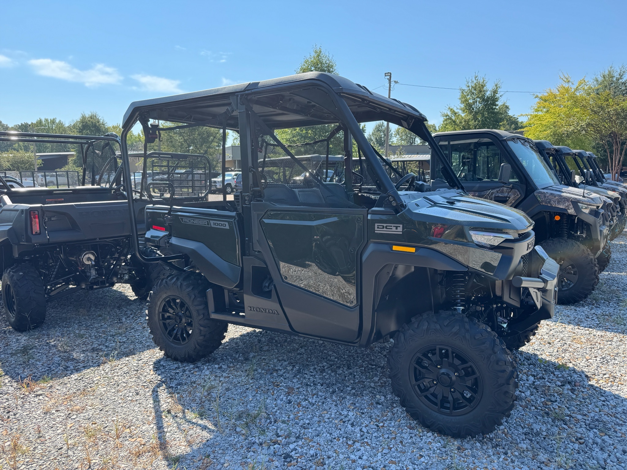 2026 Honda Pioneer 1000-5 Deluxe in ridgeland MS
