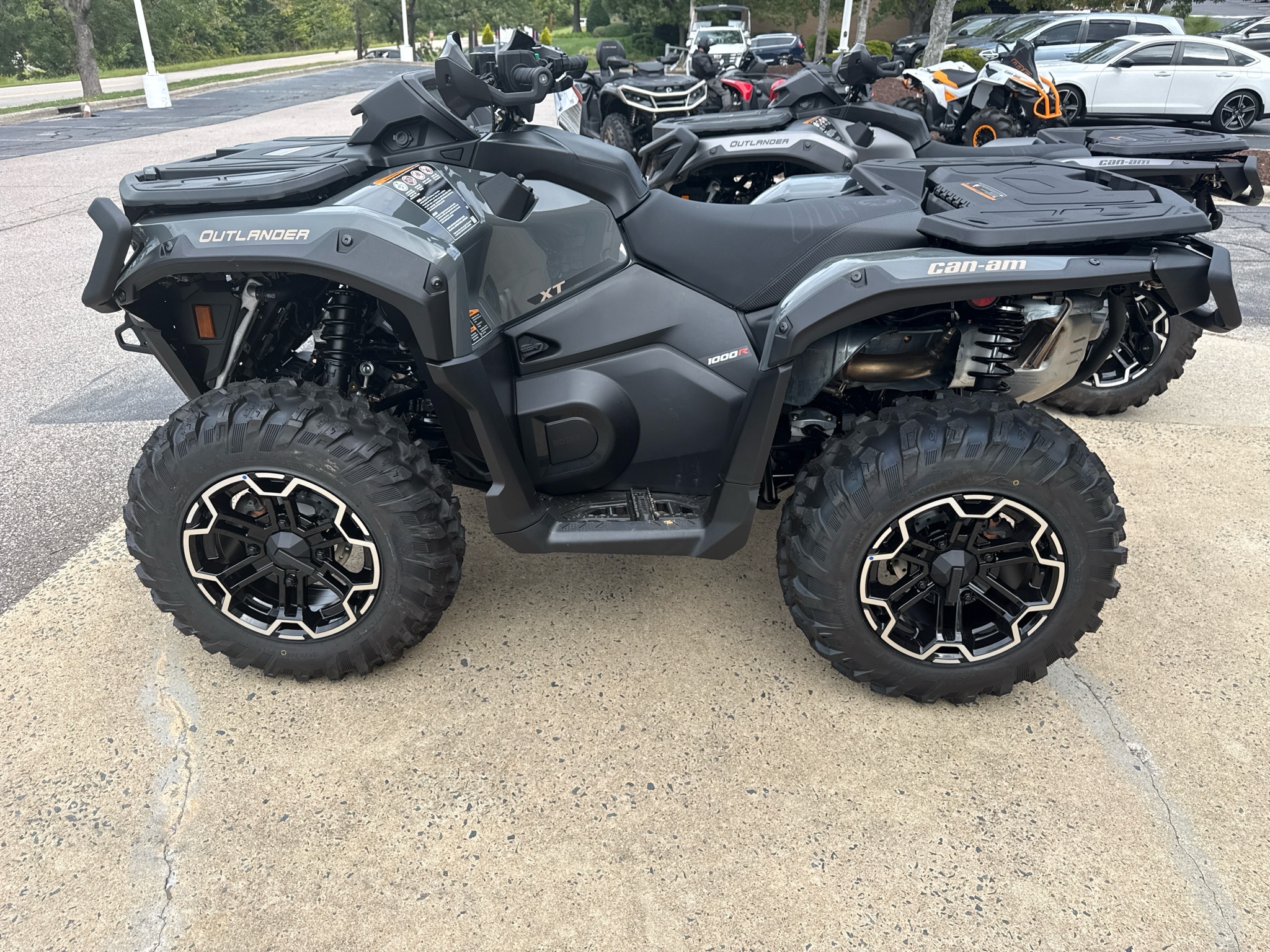 2027 Can-Am Outlander XT 1000R Recreation/Utility ATV