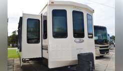 2018 Forest River CEDAR CREEK COTTAGE 40CCK RV