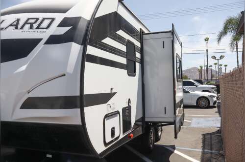 2022 Heartland MALLARD M210RB in fontana CA