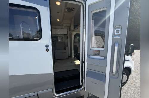 2023 Winnebago ITASCA NAVION 24V in statesville NC