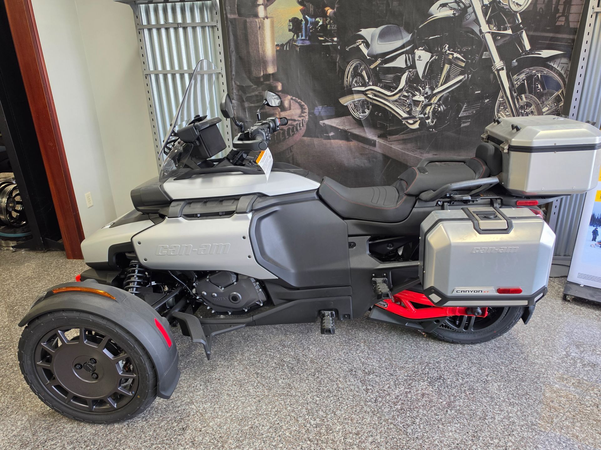 2025 Can-Am Canyon XT XT in Findlay, OH
