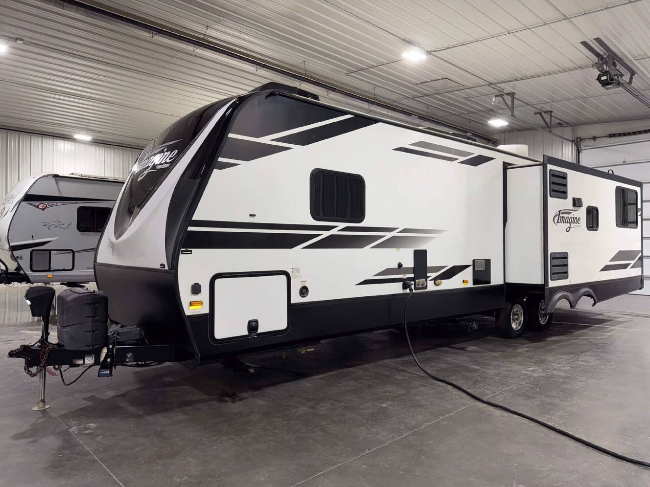 A photo of this 2020 Grand Design Imagine 3100RD