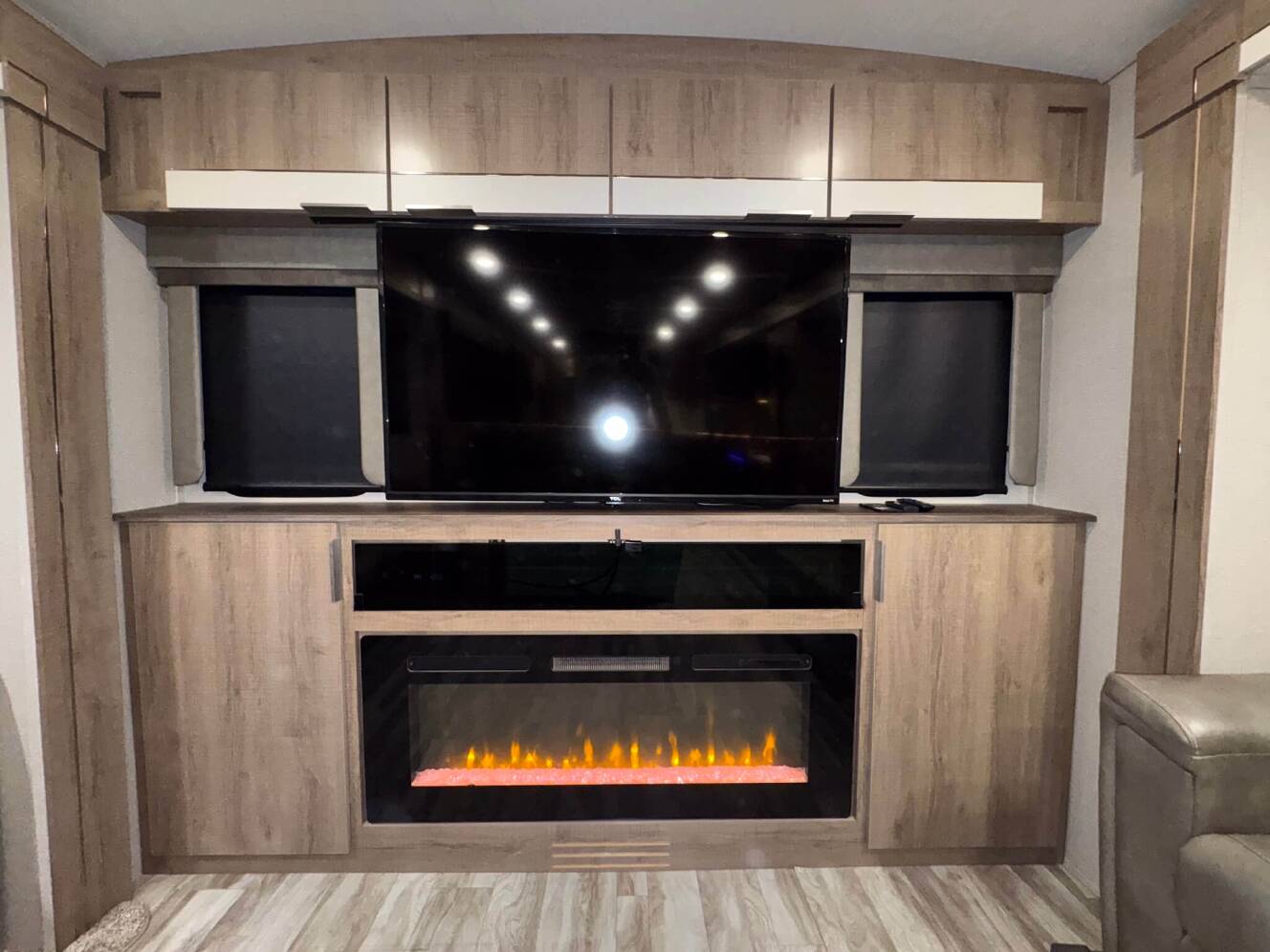 A photo of this 2020 Grand Design Imagine 3100RD
