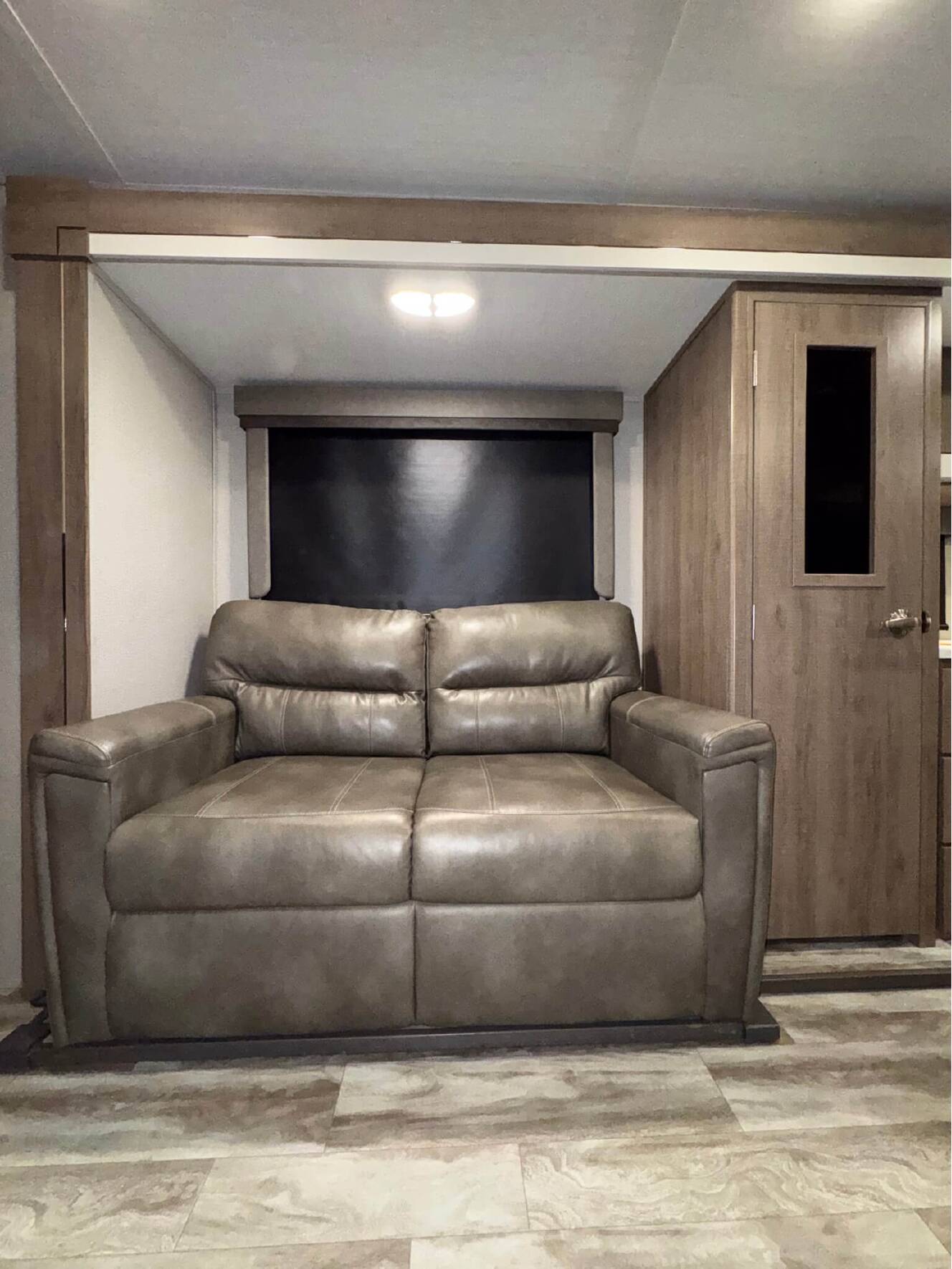 A photo of this 2020 Grand Design Imagine 3100RD
