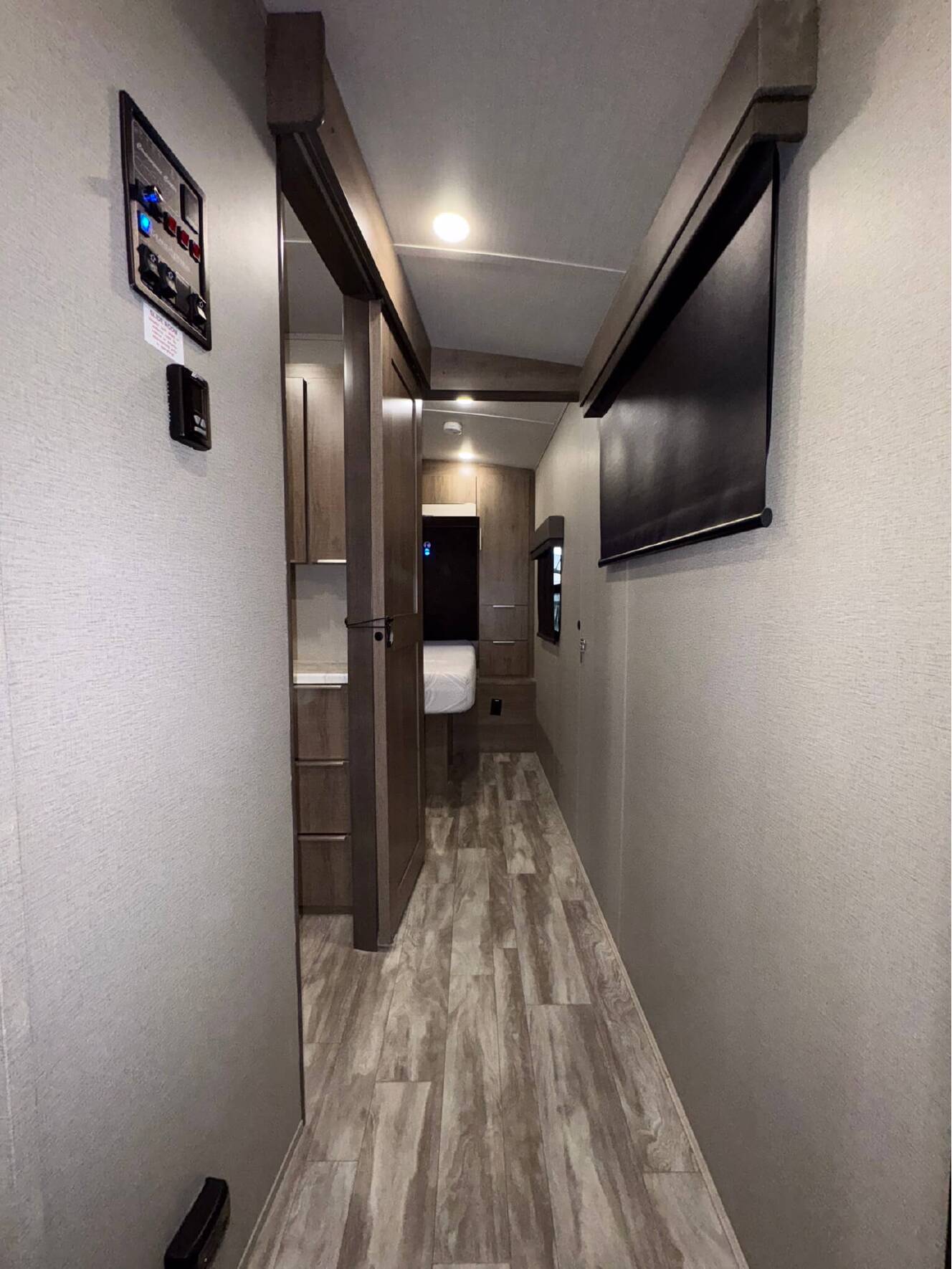 A photo of this 2020 Grand Design Imagine 3100RD