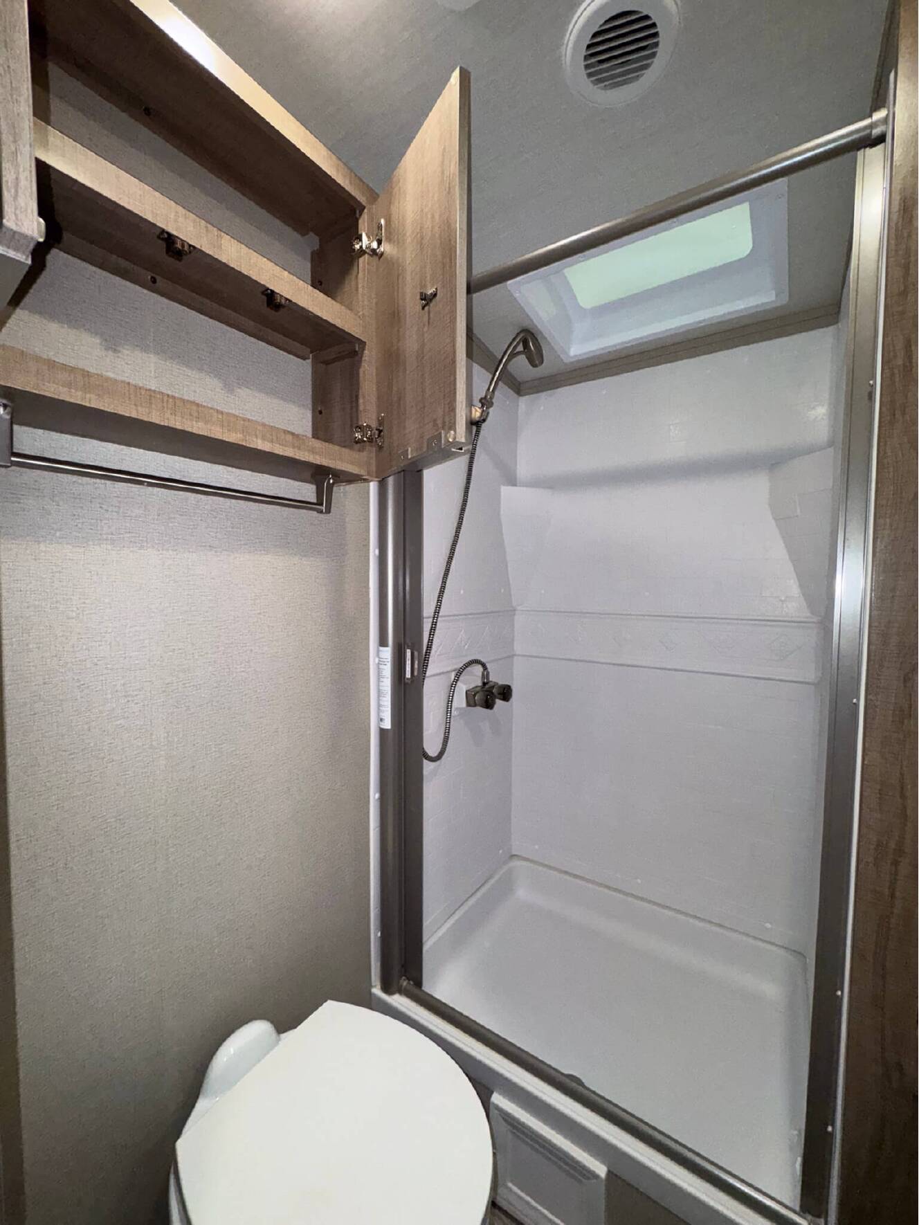 A photo of this 2020 Grand Design Imagine 3100RD