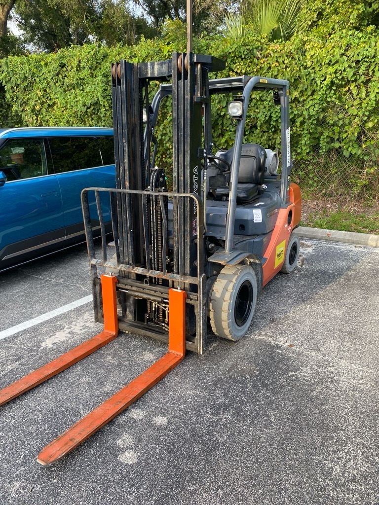 2019 TOYOTA 8FGU25 in Orlando, FL