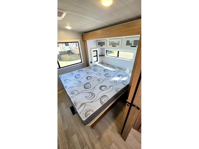 2025 Keystone Passport 2600FK