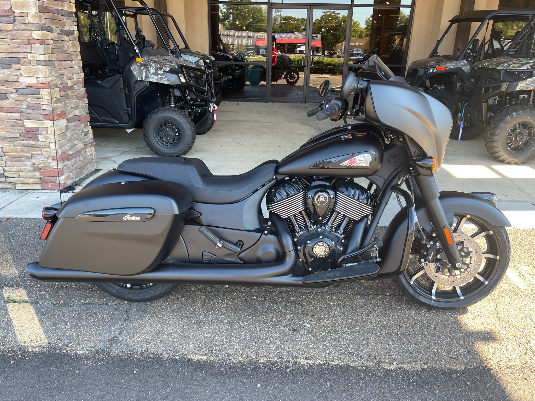 2025 Indian Motorcycle Chieftain® Dark Horse® DARK HORSE in Ridgeland, MS