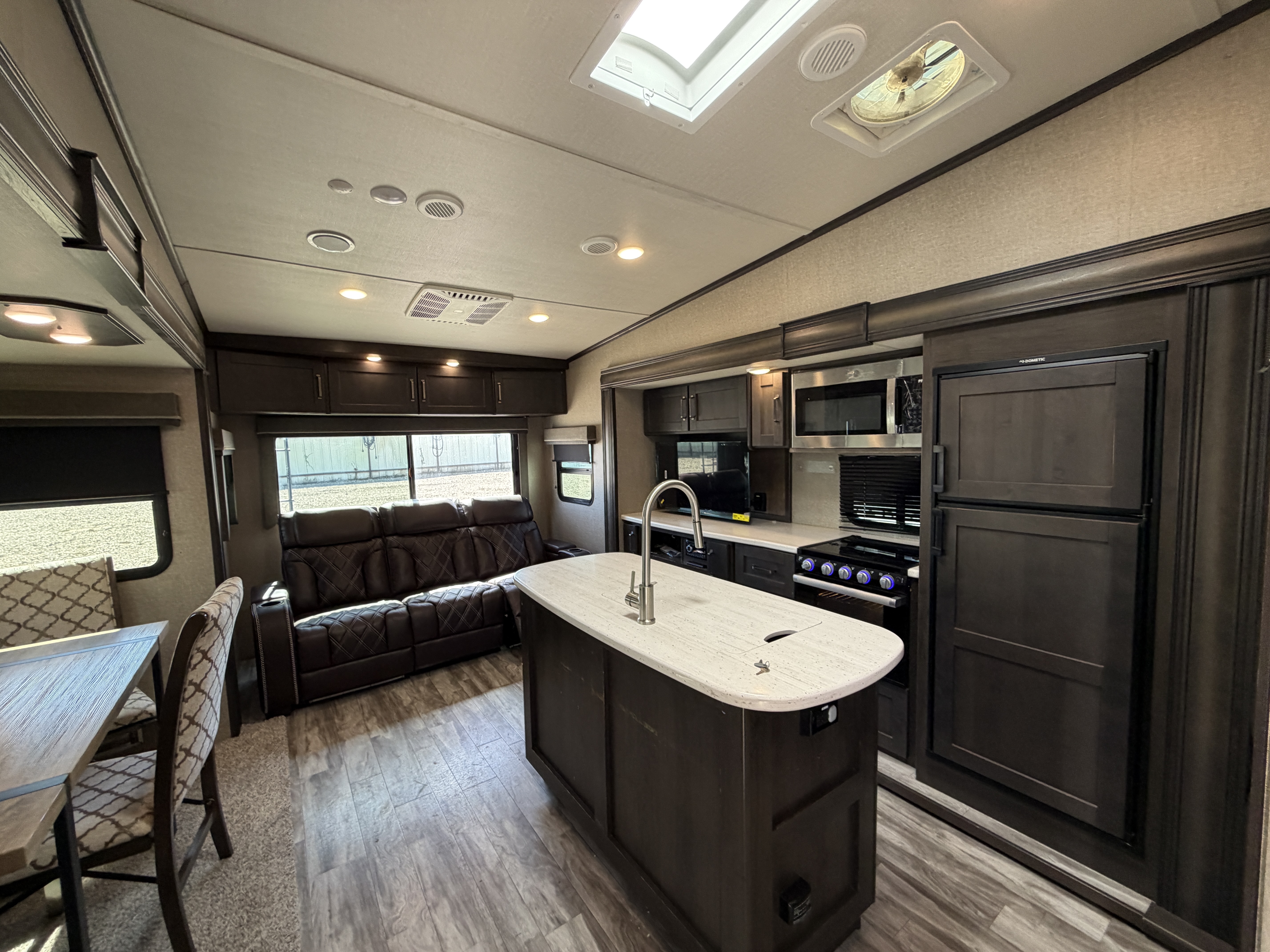 2022 Grand Design REFLECTION 31MB in kennedale TX