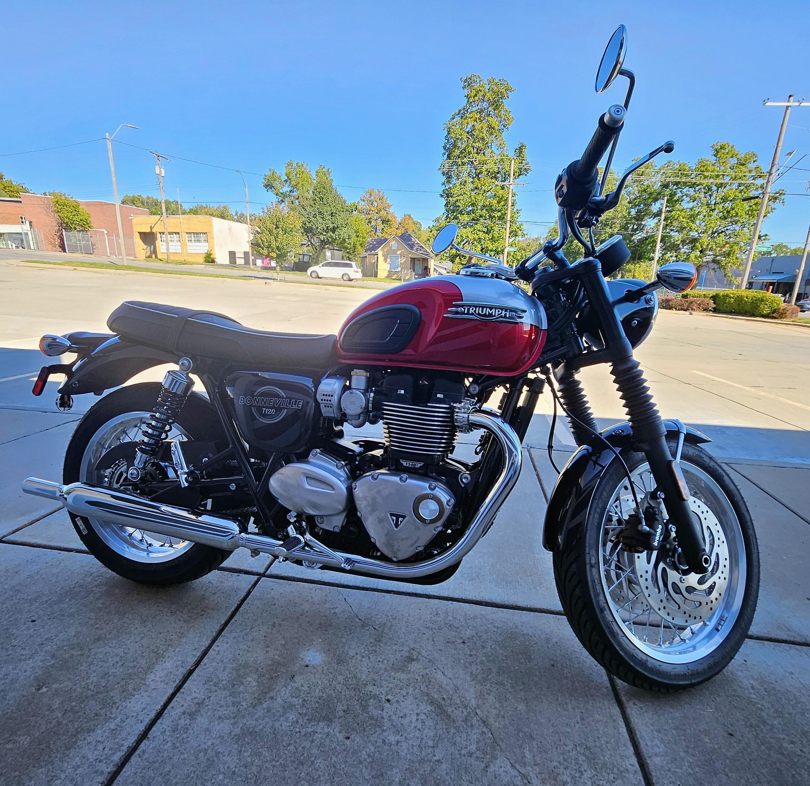 2027 Triumph Bonneville T120 BASE in Kansas City, MO