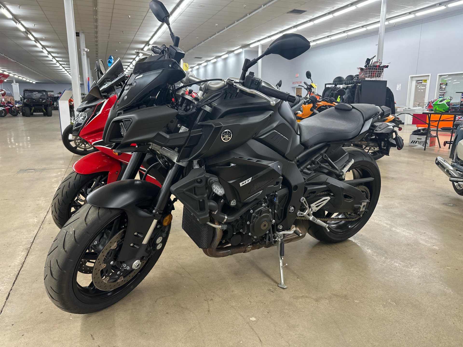 2020 Yamaha MT-10 10 in Columbia, TN