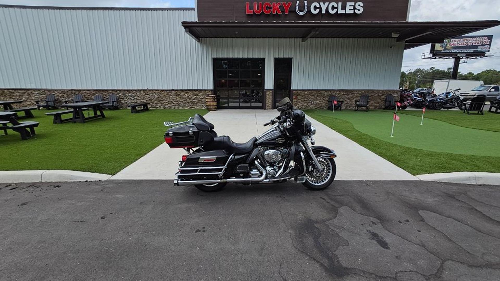 2010 Harley-Davidson Ultra Classic® Electra Glide® ULTRA CLASSIC FLHTCU in fort myers FL