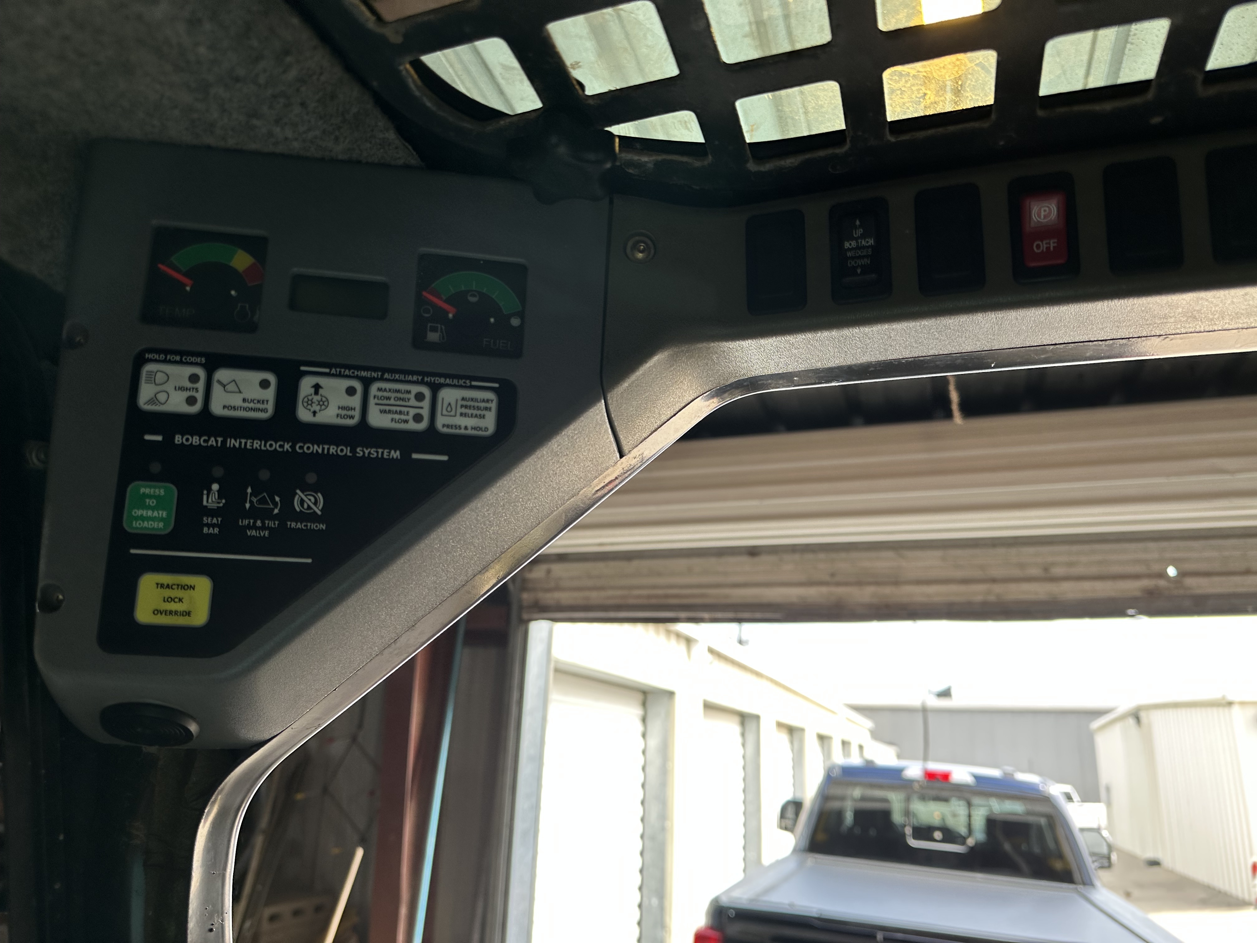 2005 BOBCAT S185 in Little Elm, TX