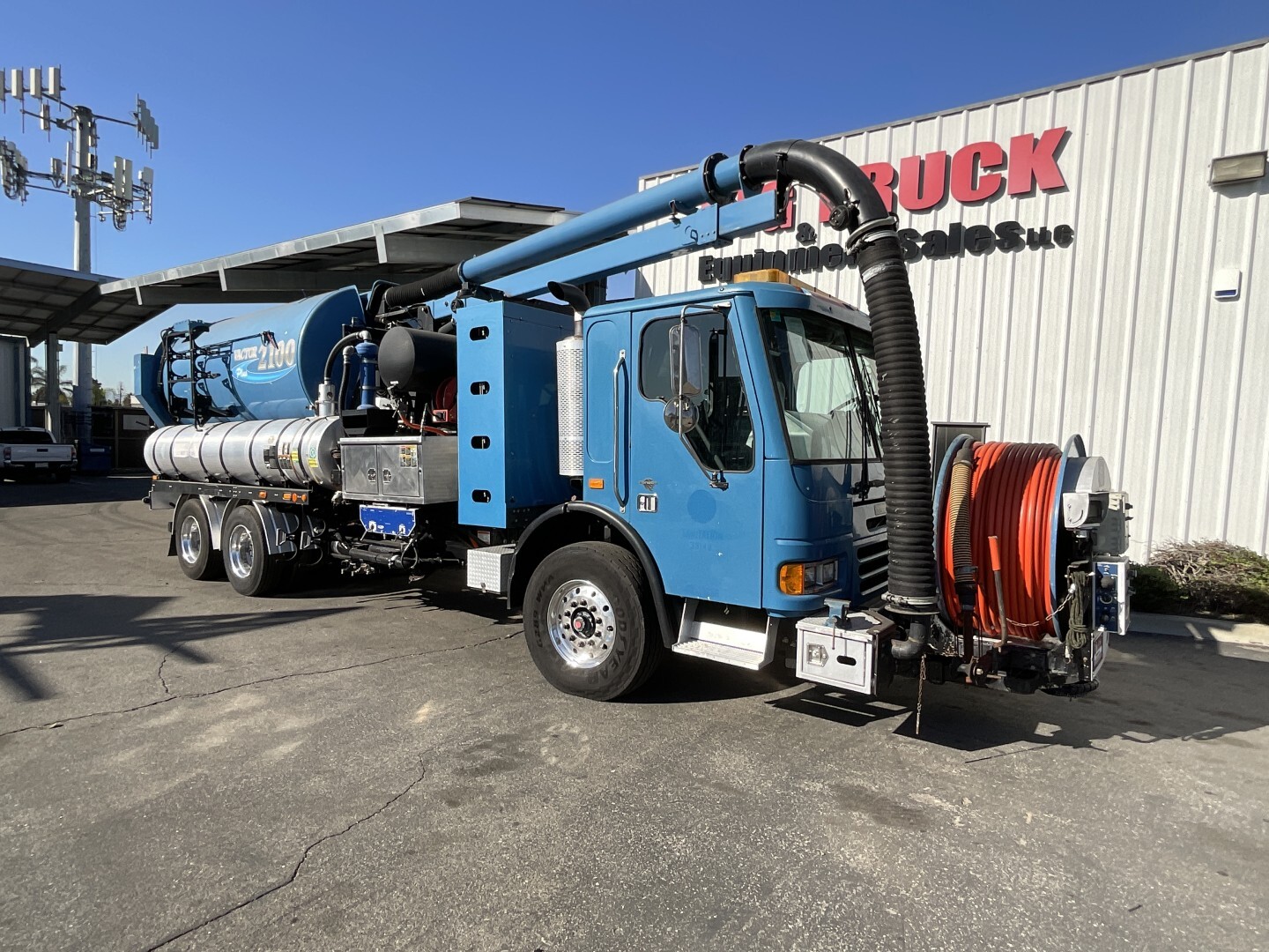 2013 FREIGHTLINER CONDOR in Fontana, CA