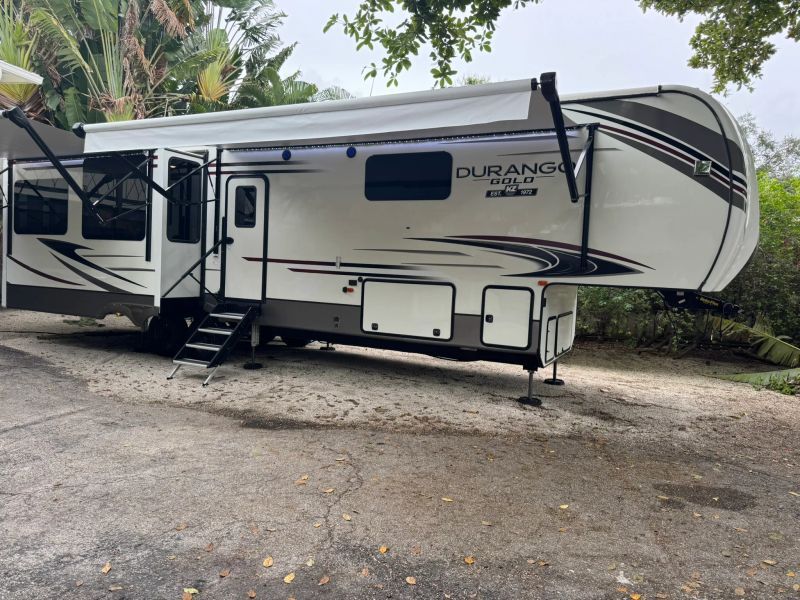 2021 Kz-Rv Durango G336FBT RV