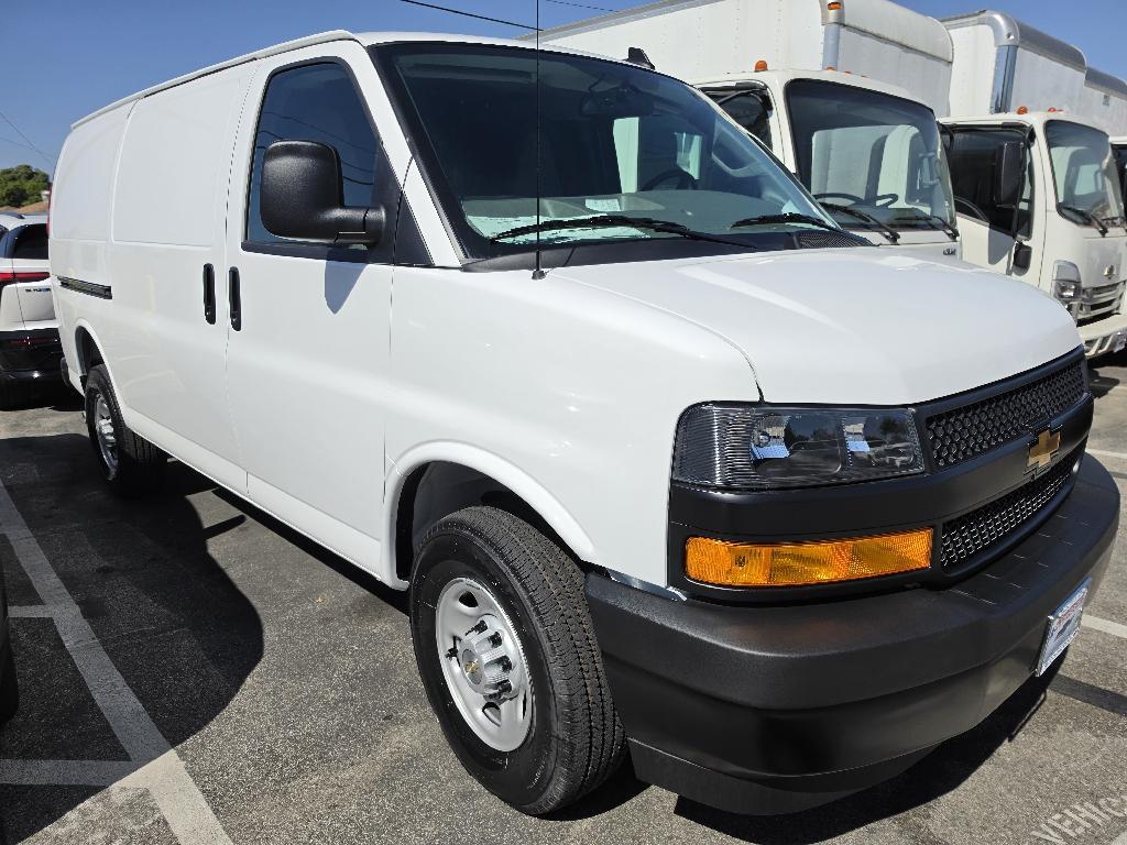 2026 CHEVROLET EXPRESS G2500 in Monterey Park, CA