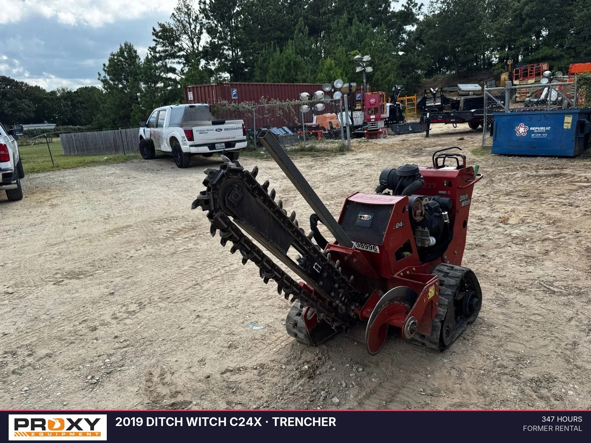 2019 DITCH WITCH C24X in Dallas, TX