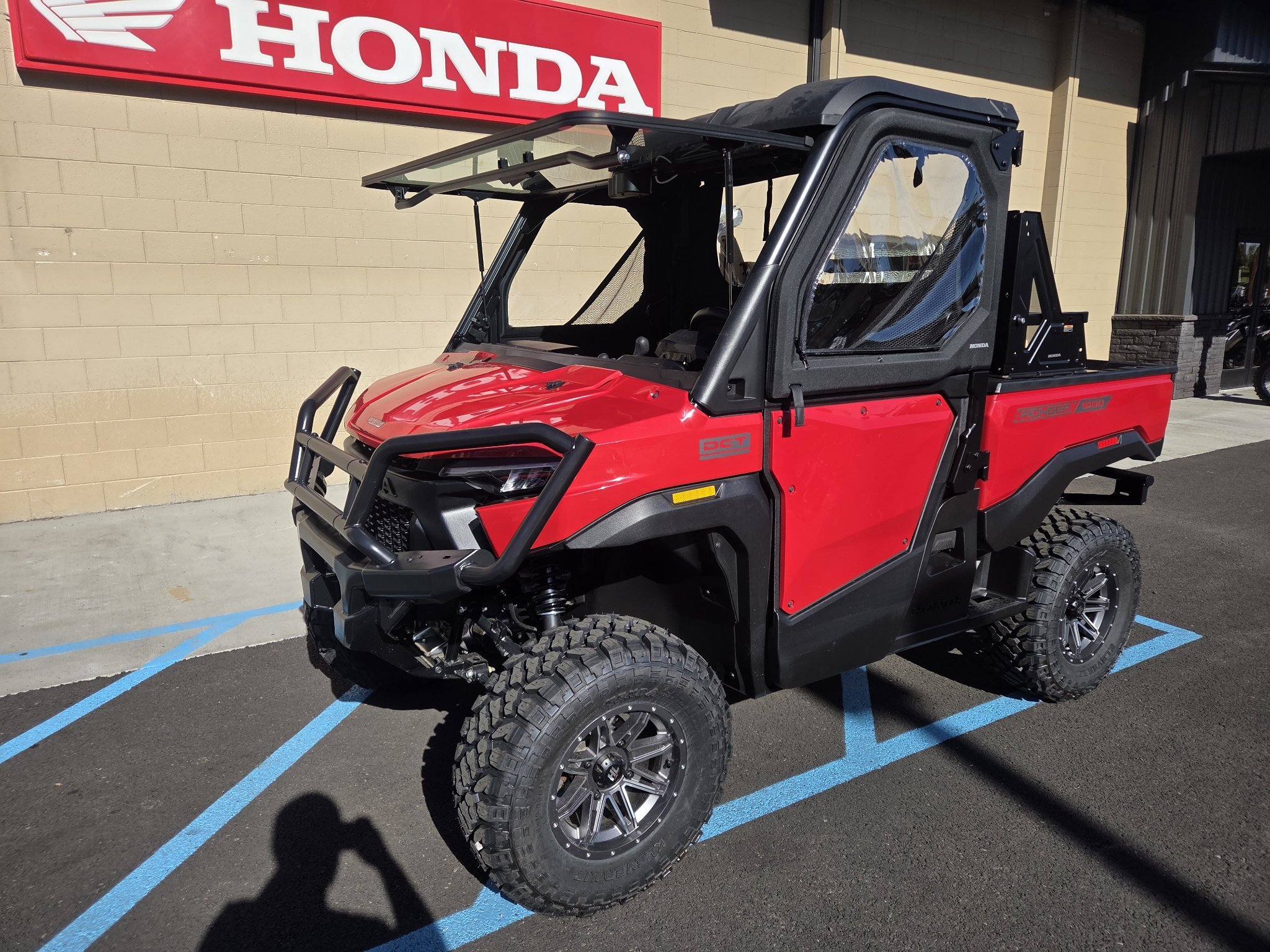 2026 Honda Pioneer 1000 Deluxe UTV/Utility ATV