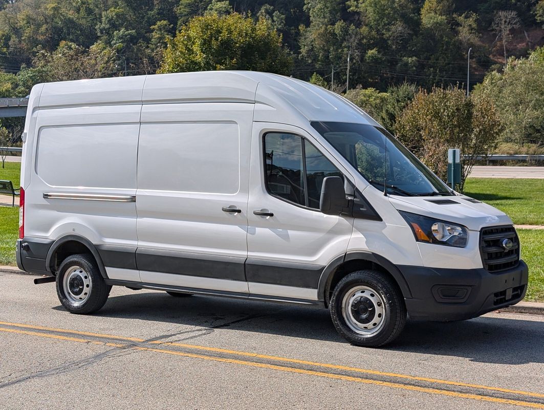 2022 Ford Transit-250 Cargo Va in Freeport, PA