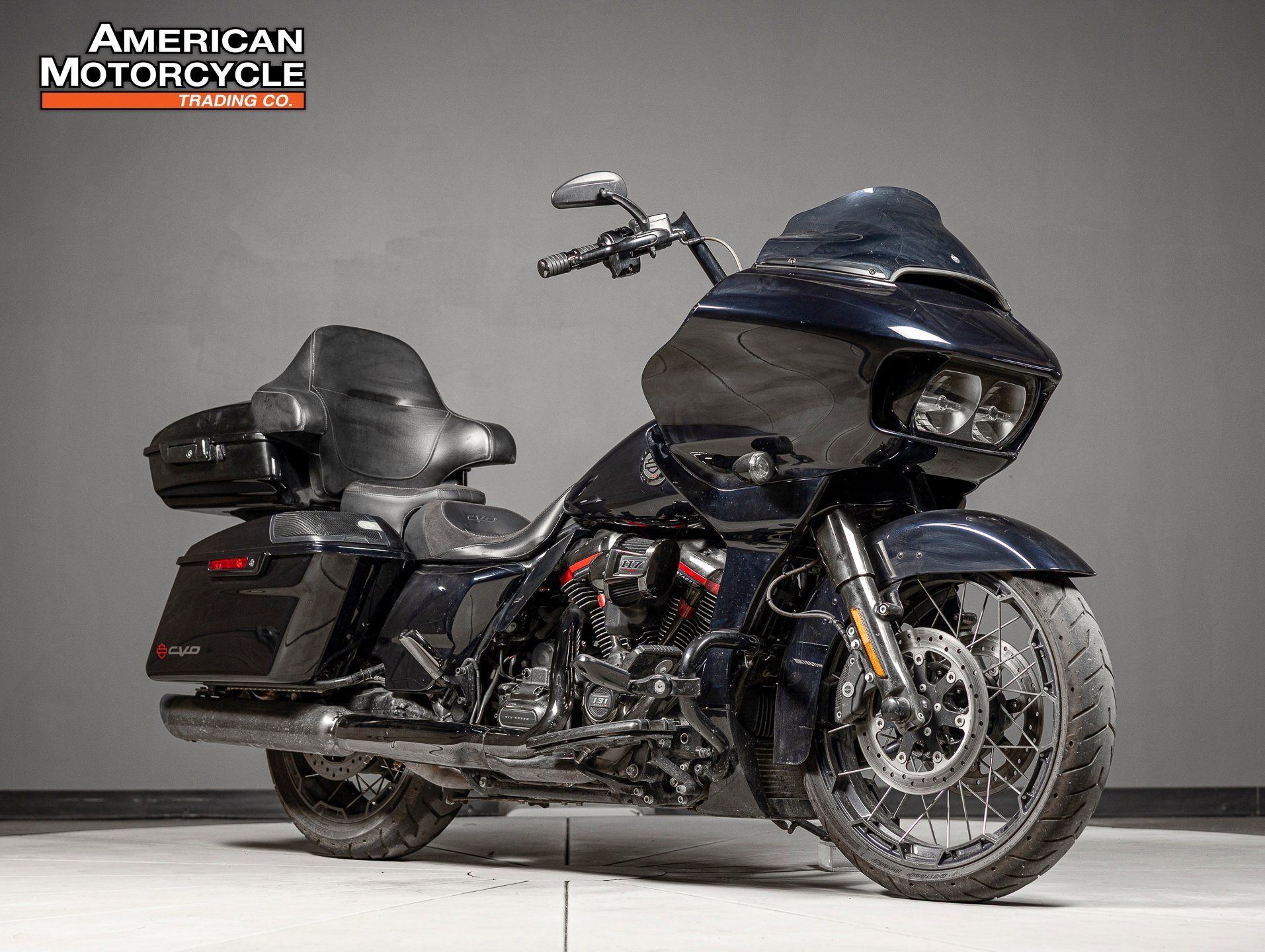 2022 Harley-Davidson CVO Road Glide CVO in Bedford, TX