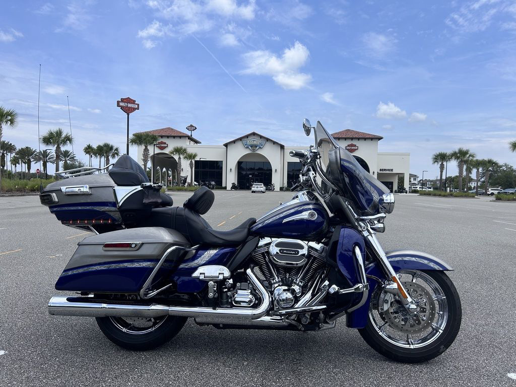 2016 Harley-Davidson FLHTKSE - CVO Limited CVO LIMITED in St. Augustine, FL