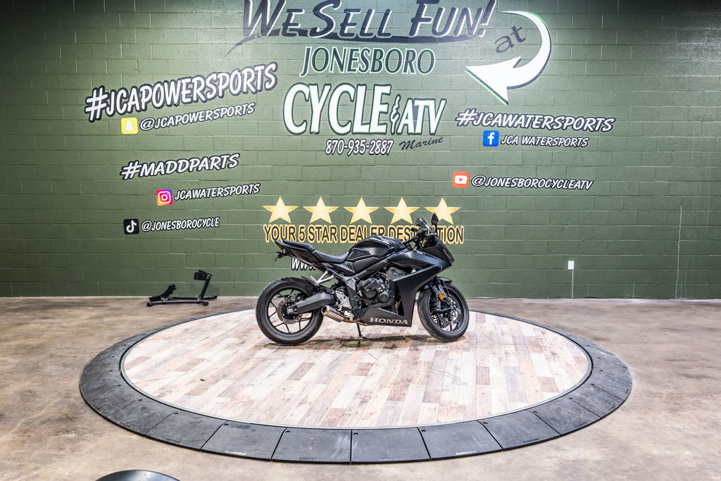 2026 Honda CBR650R E-Clutch BASE in Jonesboro, AR