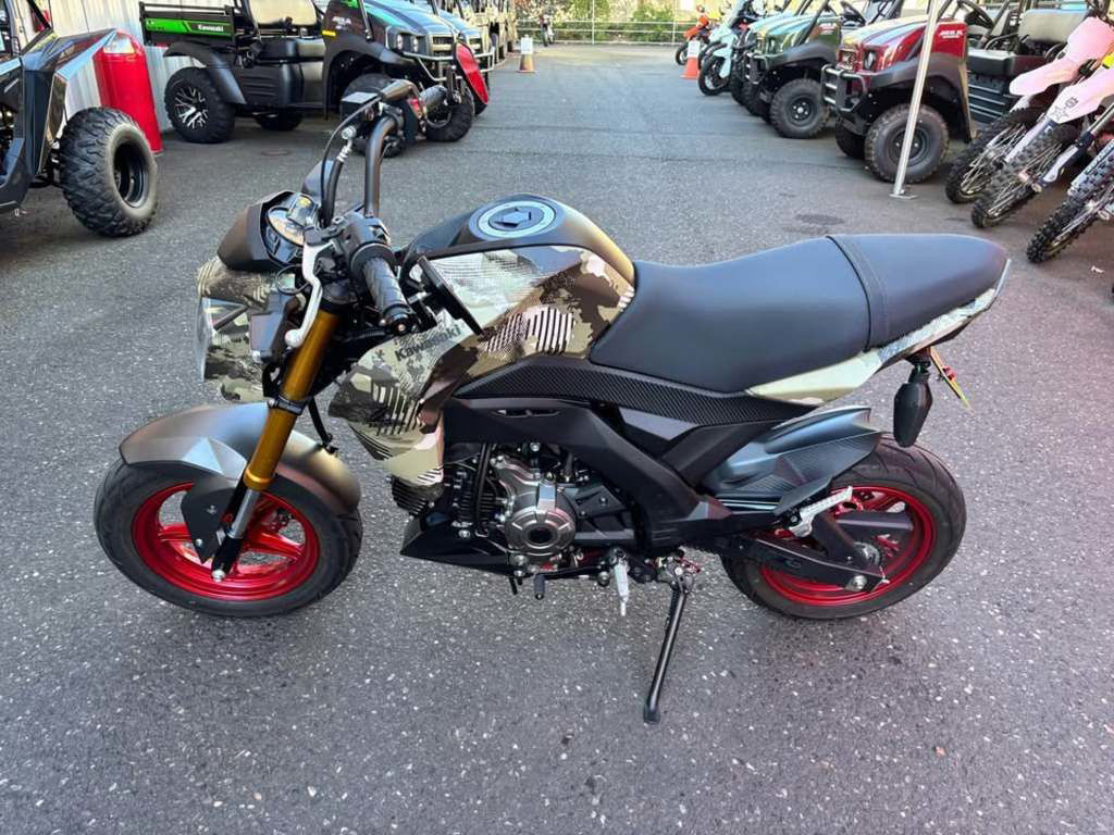 2025 Kawasaki Z125 PRO Cypher Camo Beige BASE in Hillsboro, OR