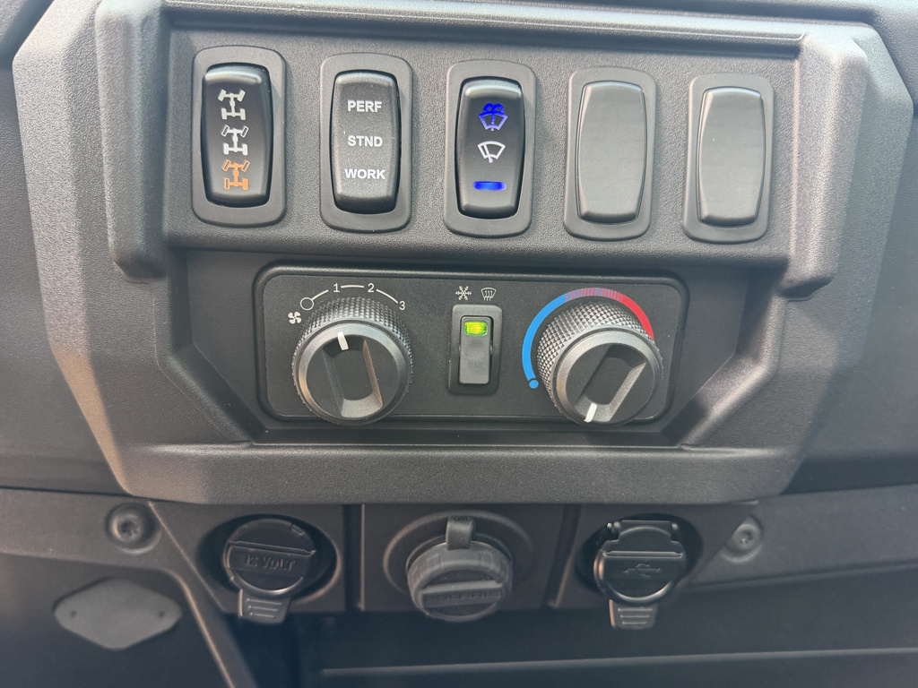 2027 Polaris RANGER XP 1000 NORTHSTAR ULTIMATE in grand rapids MN