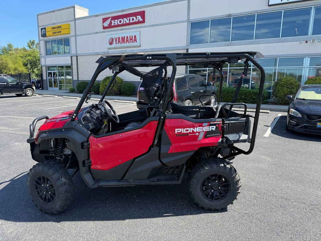 2024 Honda Pioneer 1000-5 Deluxe in prince george VA