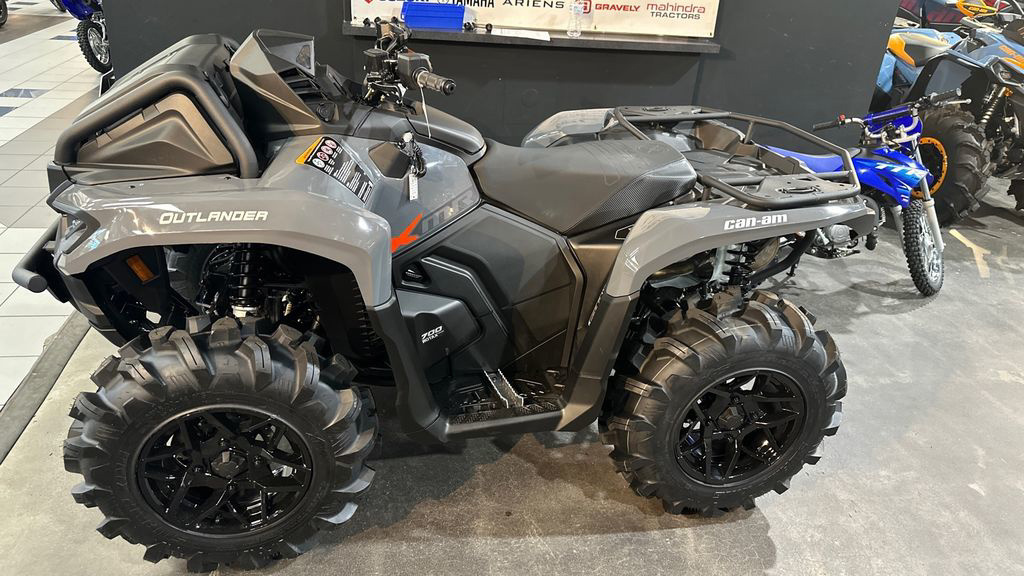 2027 Can-Am Outlander X Mr 700 BASE in sumter SC