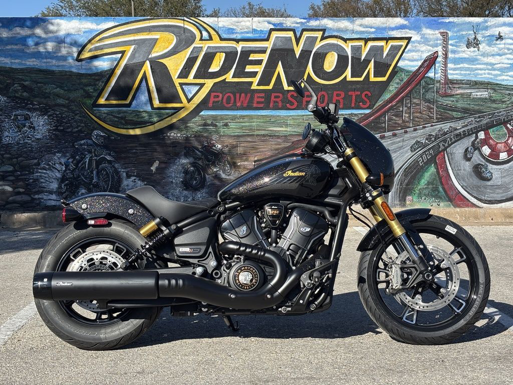 2026 Indian 101 Scout Black Crystal With Super Graphite BASE in Austin, TX