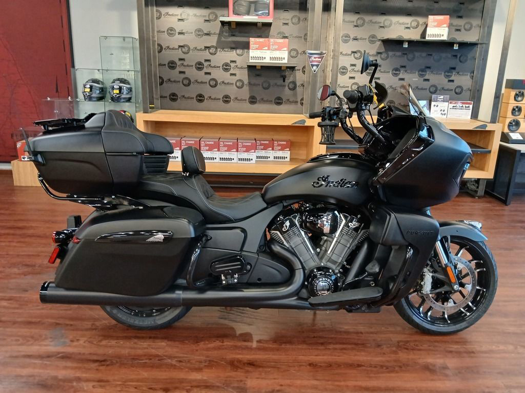 2025 Indian Pursuit Dark Horse Springfield Blue Vivid Crystal DARK HORSE in Ocala, FL