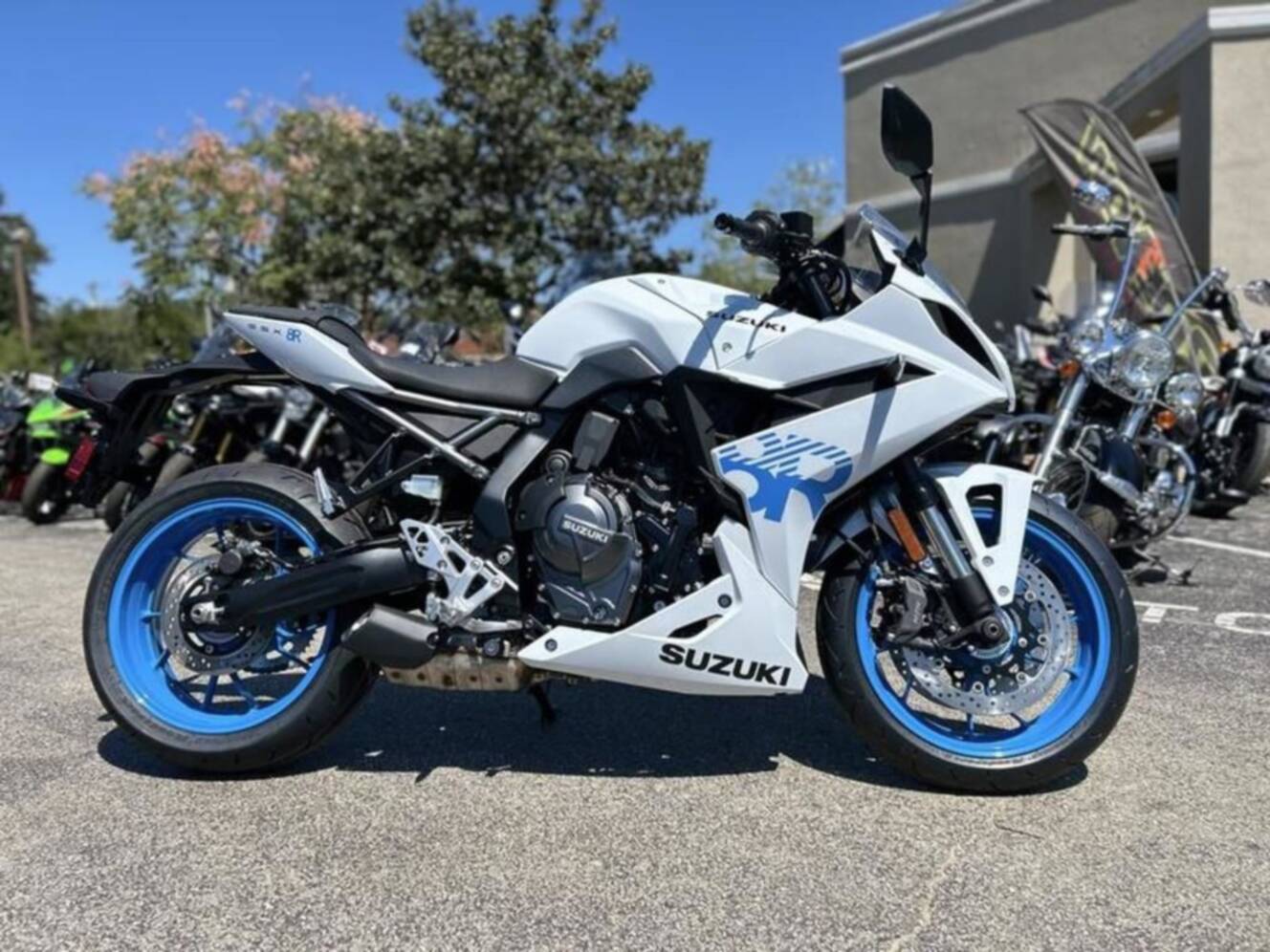 A photo of this 2026 Suzuki GSX 8R