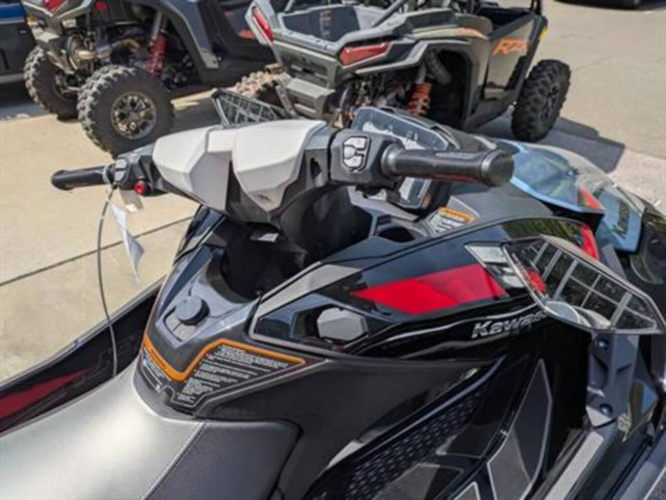 A photo of this 2026 Kawasaki Jet Ski® Ultra® 160 LX-S
