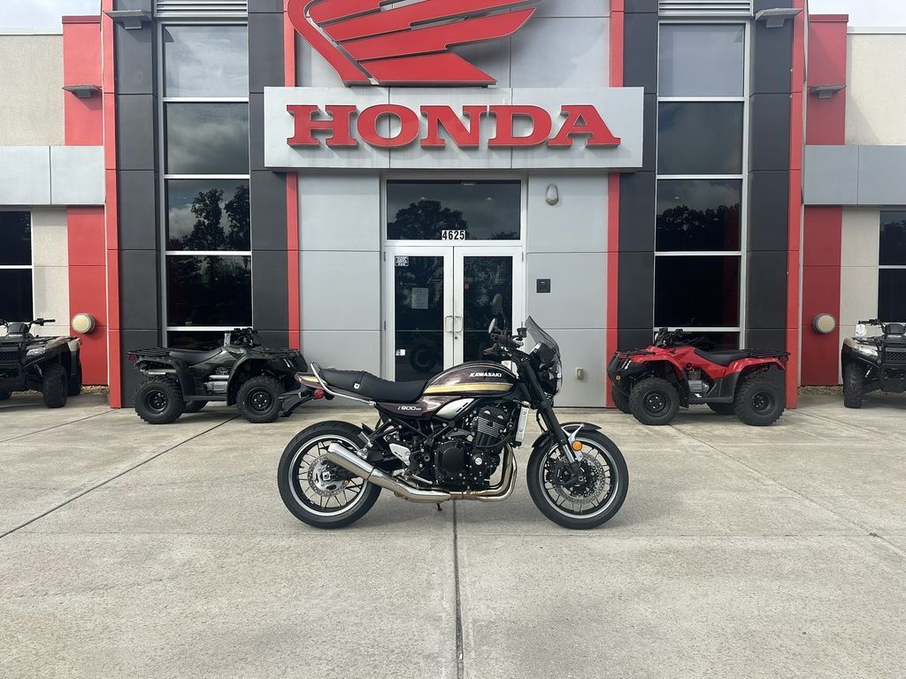 2025 Kawasaki Z900RS ABS in Granite Falls, NC