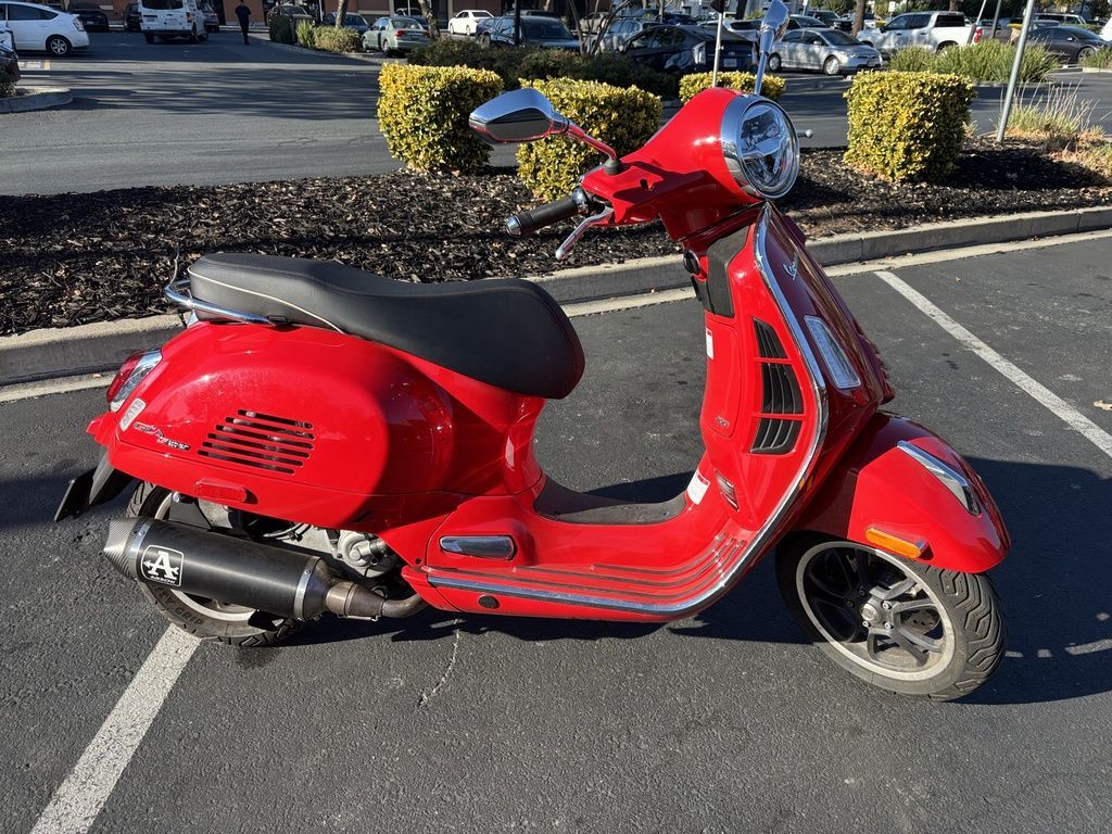 2023 Vespa GTS 300 300 in Concord, CA