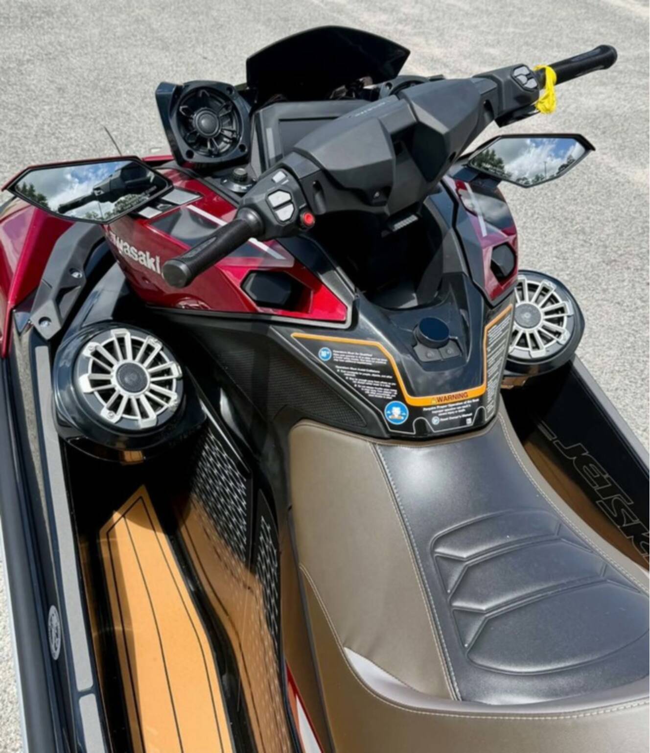 A photo of this 2026 Kawasaki Jet Ski® Ultra® 310 LX