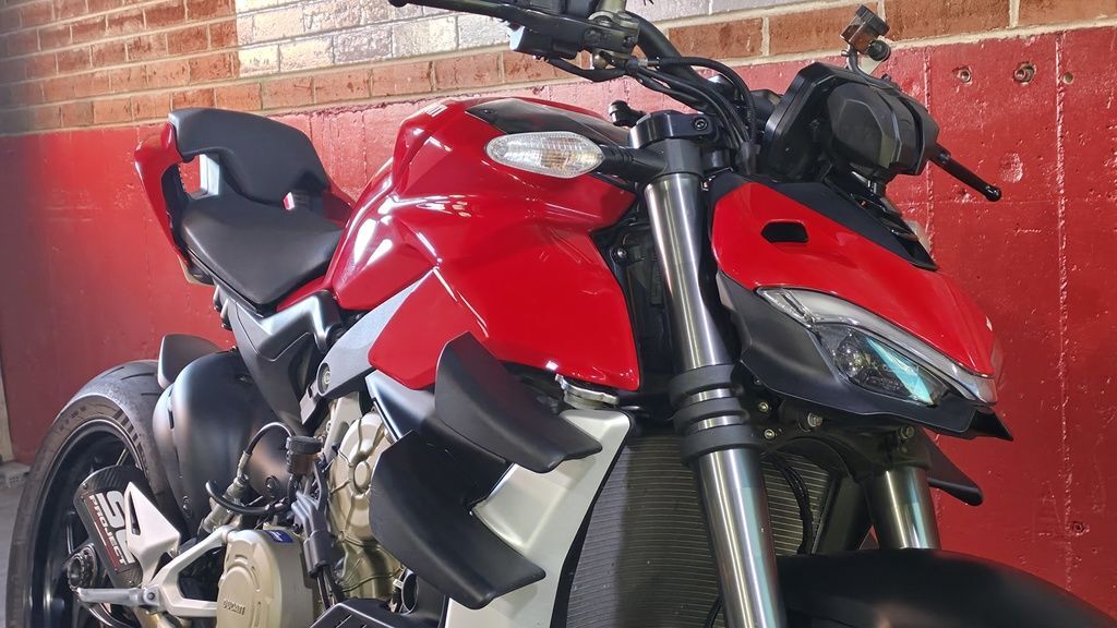 2022 Ducati Streetfighter V4 Ducati Red in denver CO