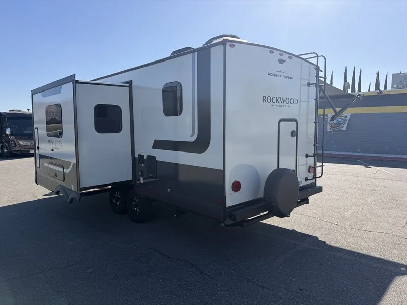 2027 Forest River MIniLite 2509S Rockwood
