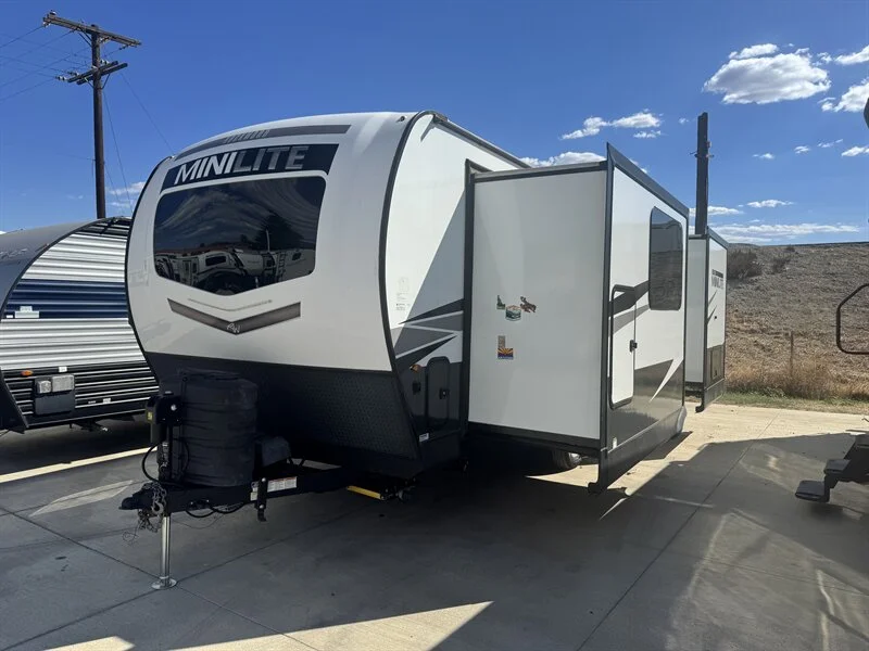 2024 ROCKWOOD 2516S-W MINI LITE