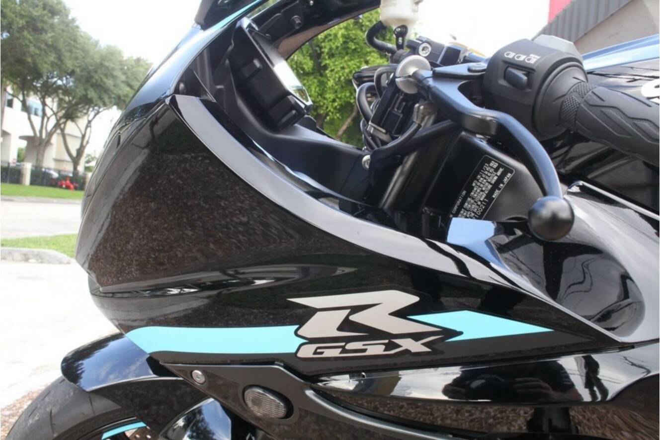 A photo of this 2024 Suzuki GSX-R1000