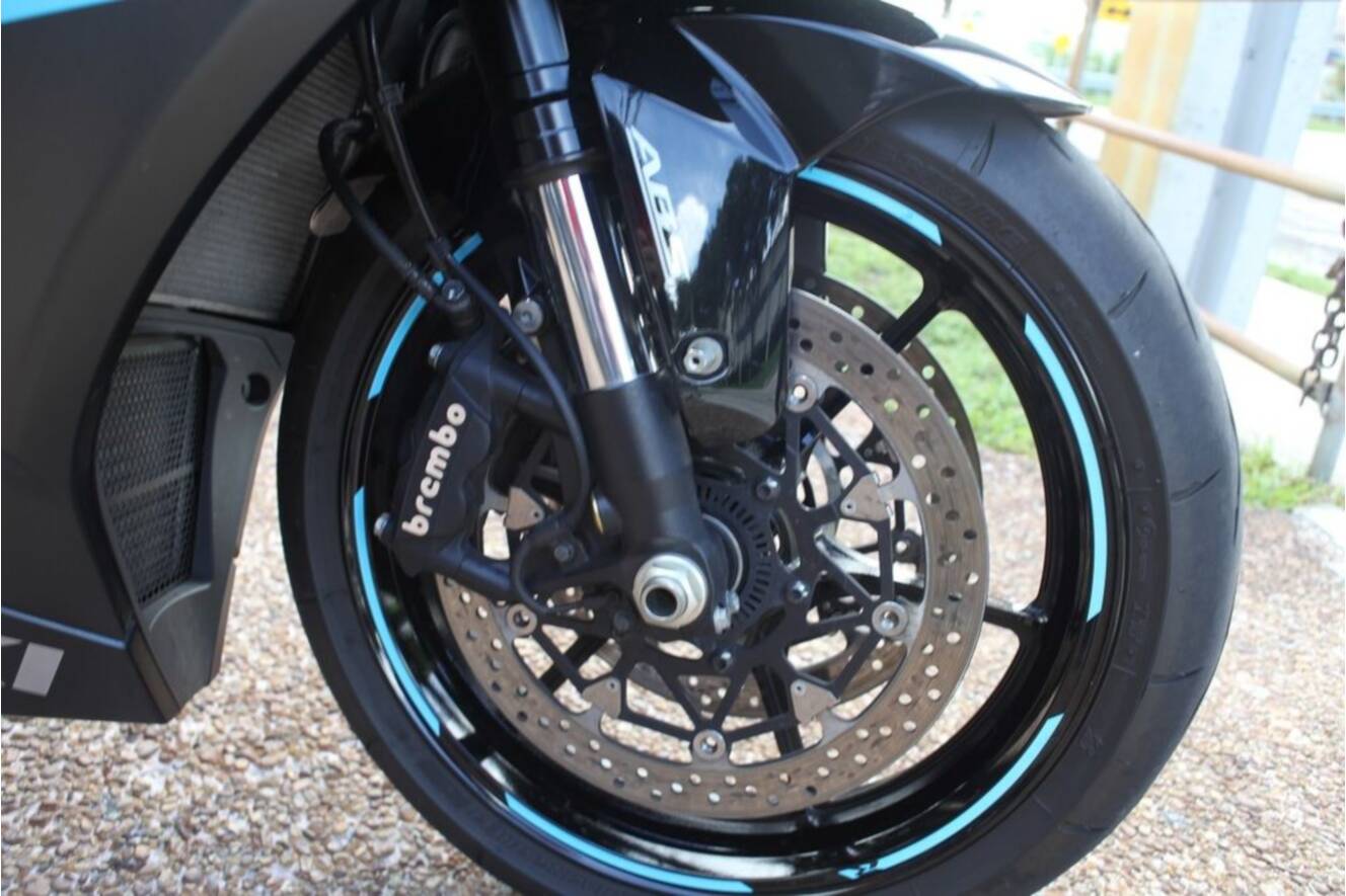 A photo of this 2024 Suzuki GSX-R1000