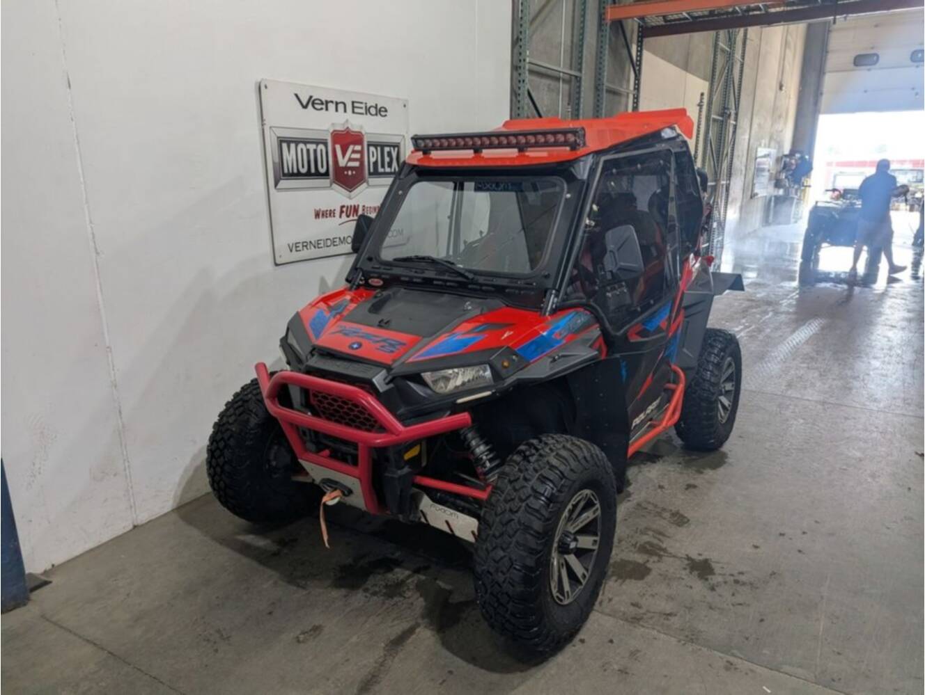 A photo of this 2016 Polaris® RZR® S 900 EPS Havasu Red Pearl
